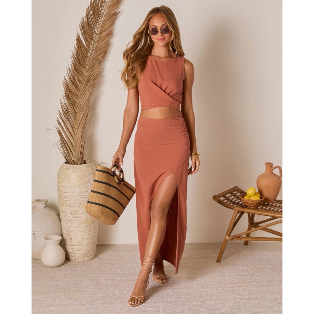Vici Emiliana Linen Two Piece Set